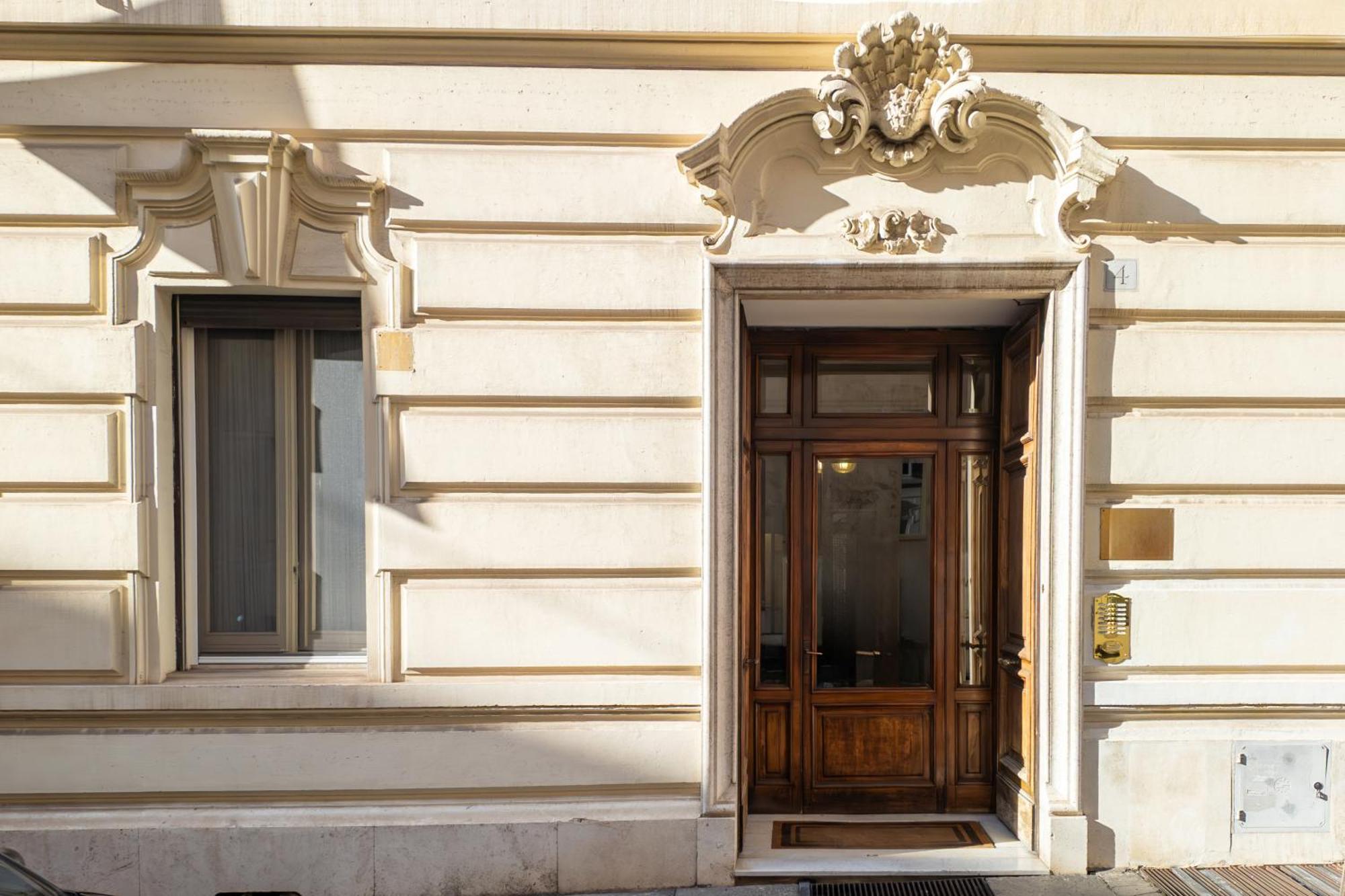 רומא C3 Top Class Apartment, 2 Camere Da Letto, 2 Bagni, Giardino Distante 15 Minuti A Piedi Da Fontana Di Trevi מראה חיצוני תמונה
