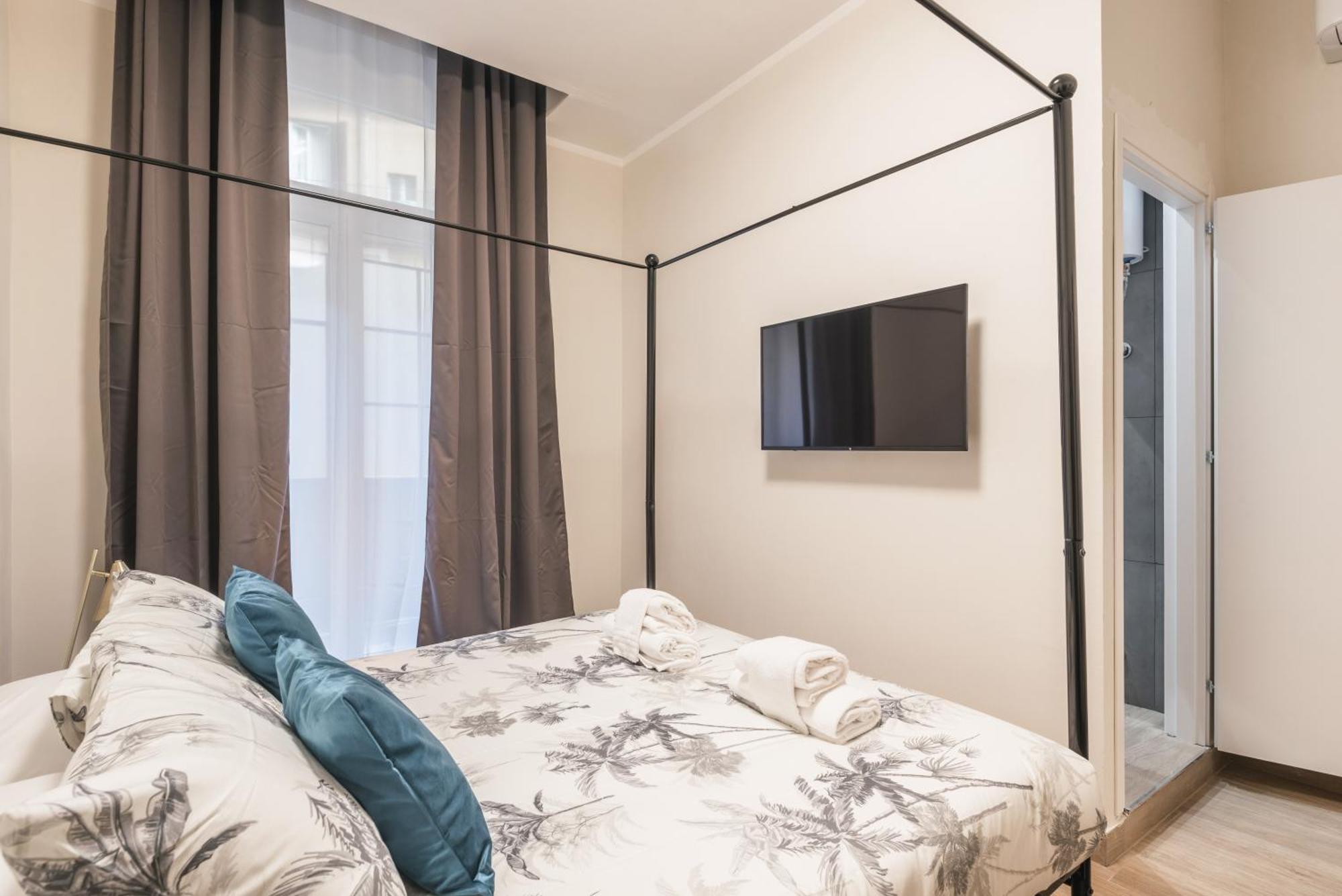 רומא C3 Top Class Apartment, 2 Camere Da Letto, 2 Bagni, Giardino Distante 15 Minuti A Piedi Da Fontana Di Trevi מראה חיצוני תמונה