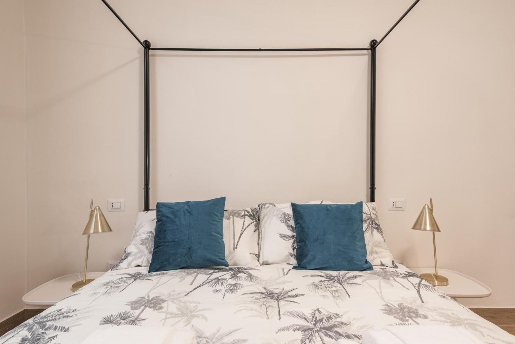 רומא C3 Top Class Apartment, 2 Camere Da Letto, 2 Bagni, Giardino Distante 15 Minuti A Piedi Da Fontana Di Trevi מראה חיצוני תמונה